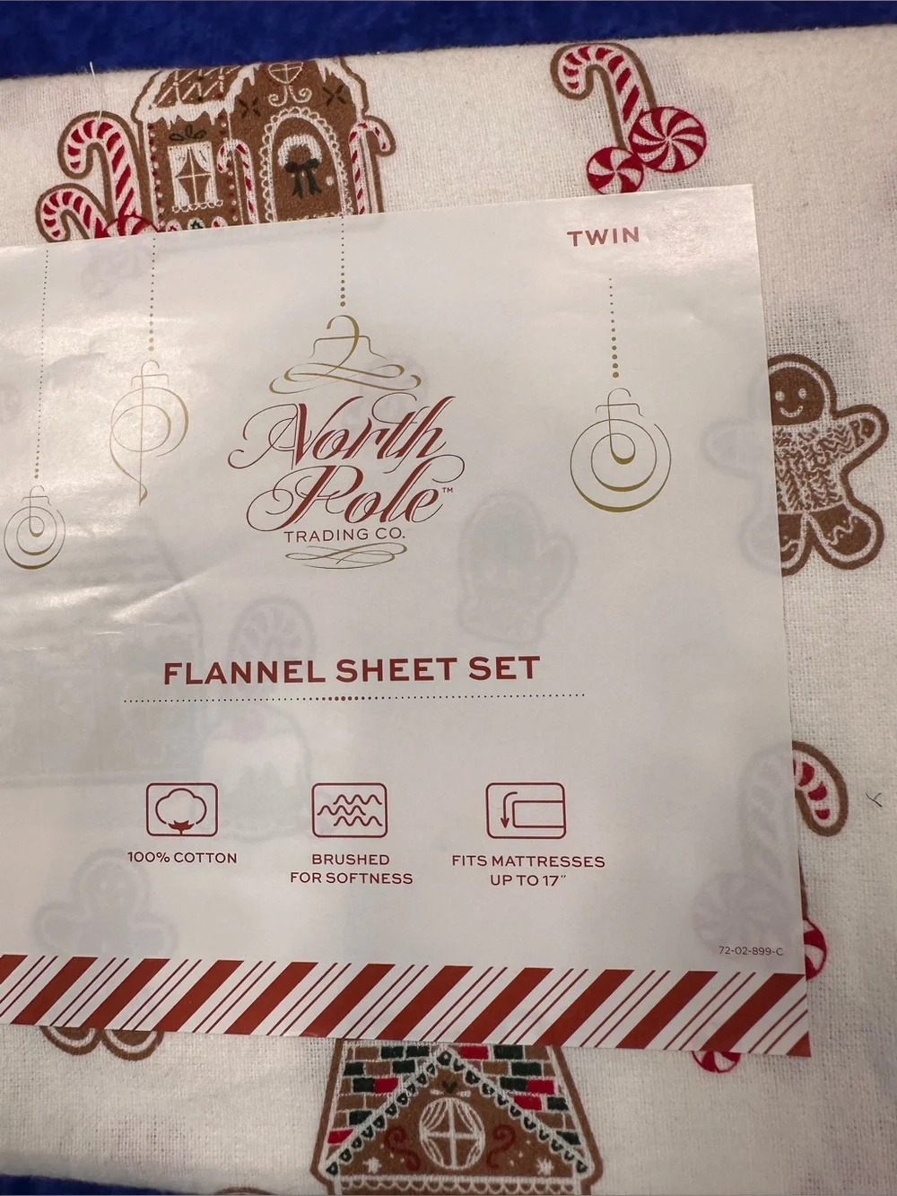 North Pole Twin Flannel Sheet Set Gingerbread Village 100% Cotton Holiday